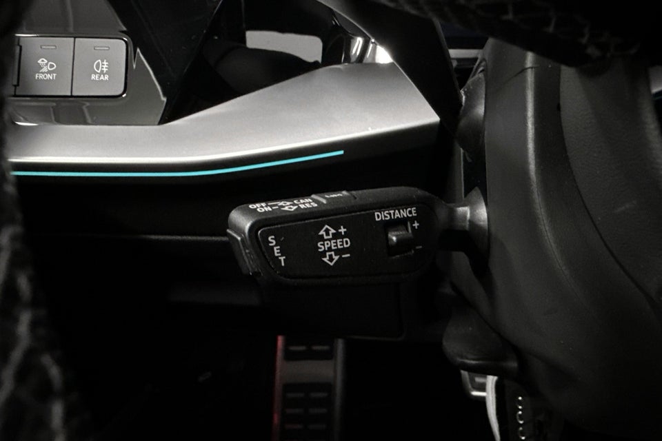 Audi A3 40 TFSi e Sportback S-tr. 5d