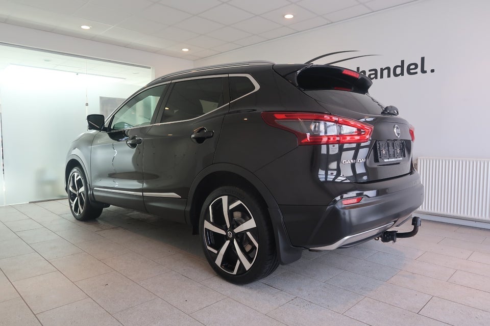 Nissan Qashqai 1,3 Dig-T 140 Tekna+ 5d