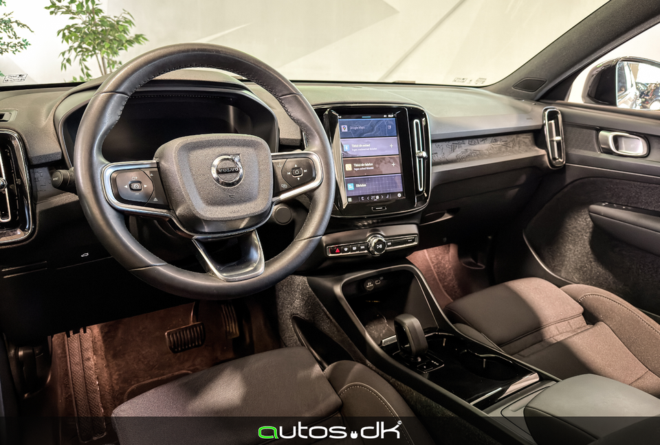 Volvo XC40 P6 ReCharge Plus 5d