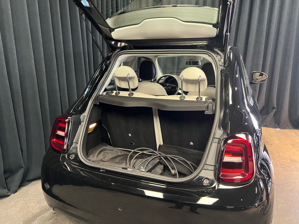 Fiat 500e 42 la Prima by Bocelli 3d