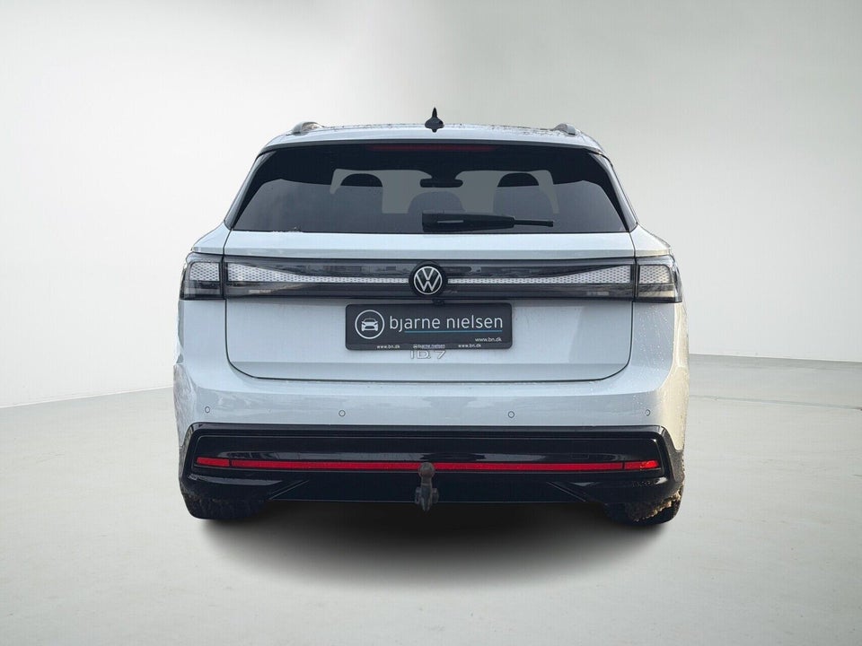 VW ID.7 86 Pro S Tourer 5d