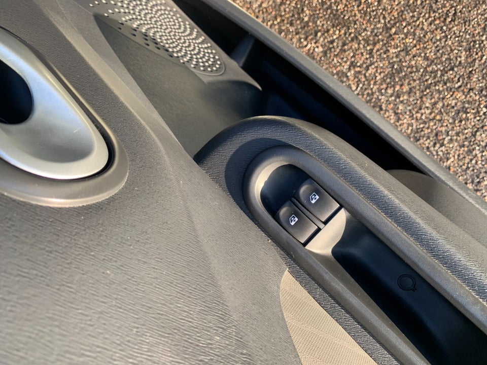 Renault Twingo 1,2 16V E Expression 3d