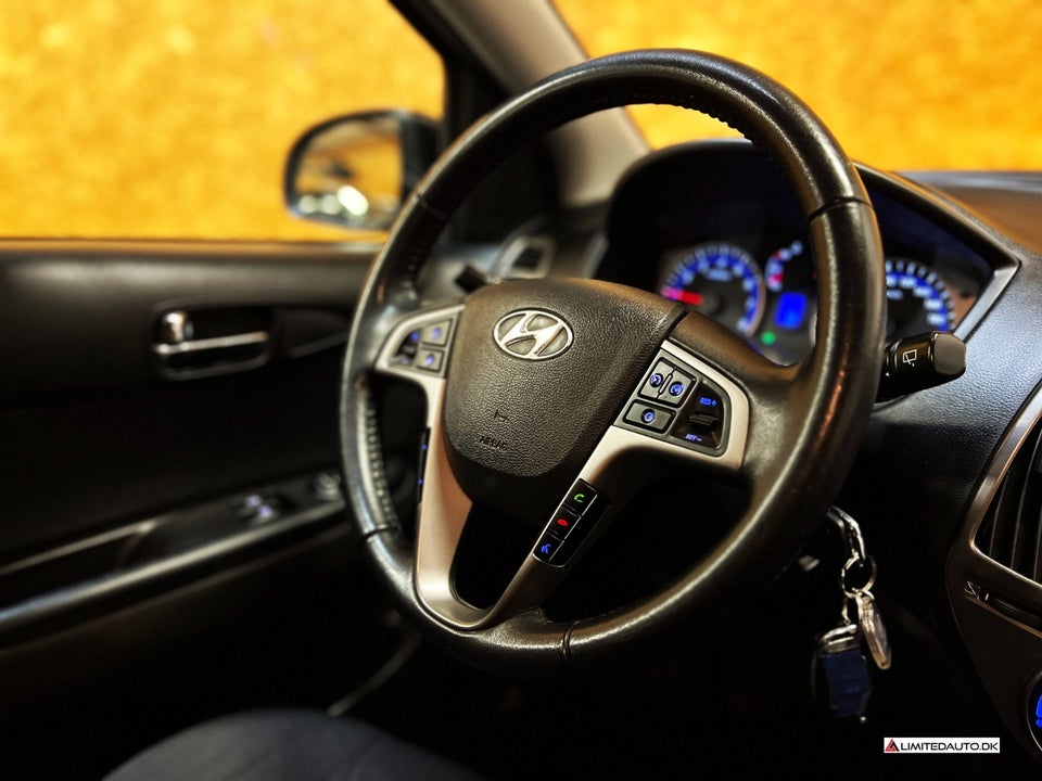 Hyundai i20 1,25 Classic XTR 5d