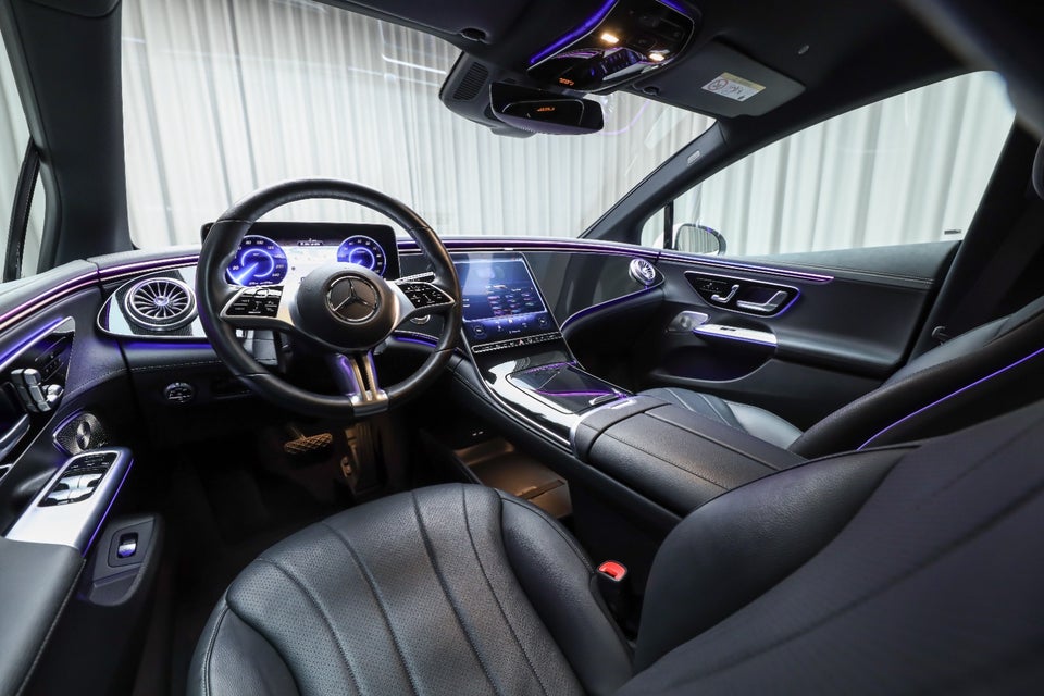 Mercedes EQE350 Electric Art 4d
