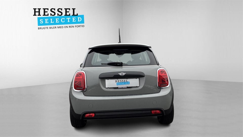 MINI Cooper SE Essential 3d