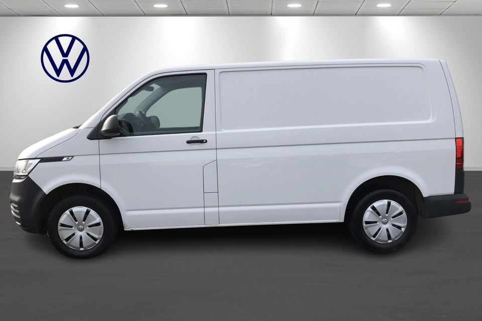 VW Transporter 2,0 TDi 110 Kassevogn kort