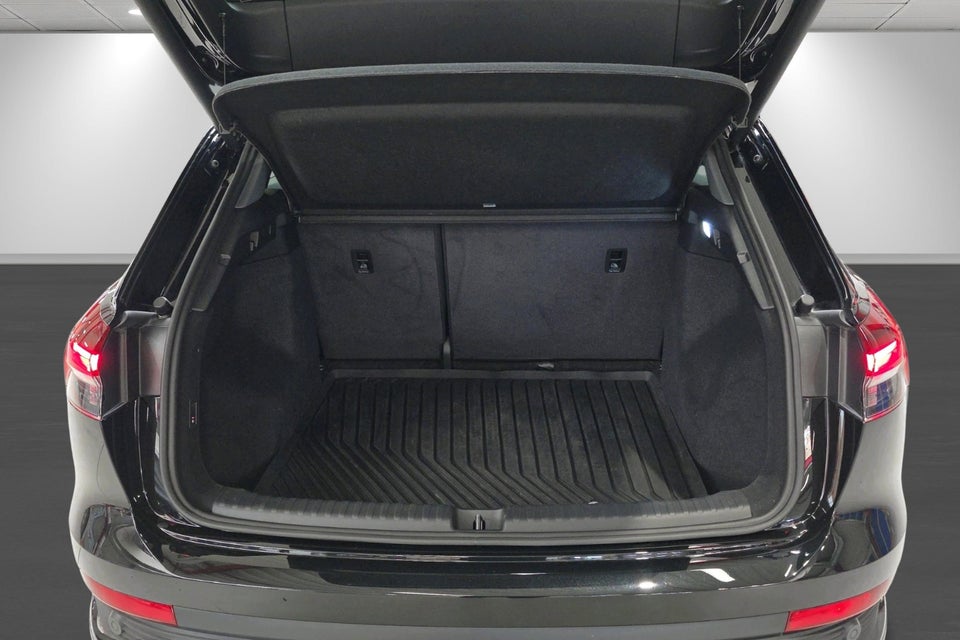 Audi Q4 e-tron 45 Progress 5d