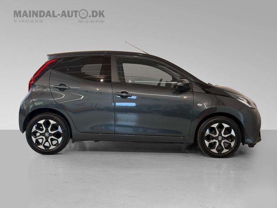 Toyota Aygo 1,0 VVT-i x-press 5d