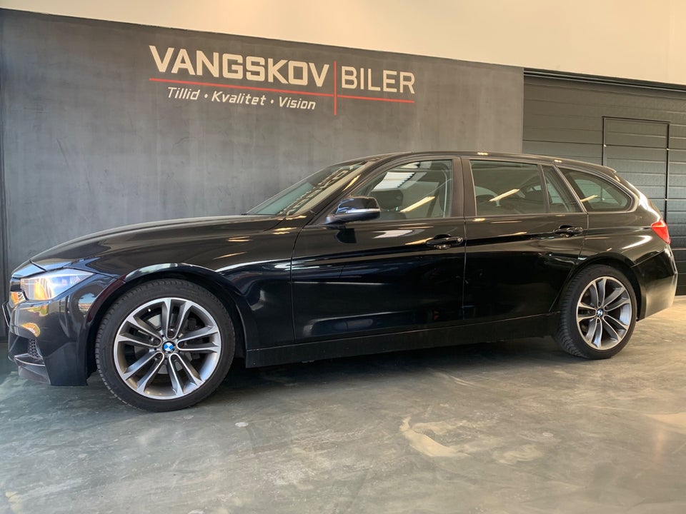 BMW 320d 2,0 Touring 5d