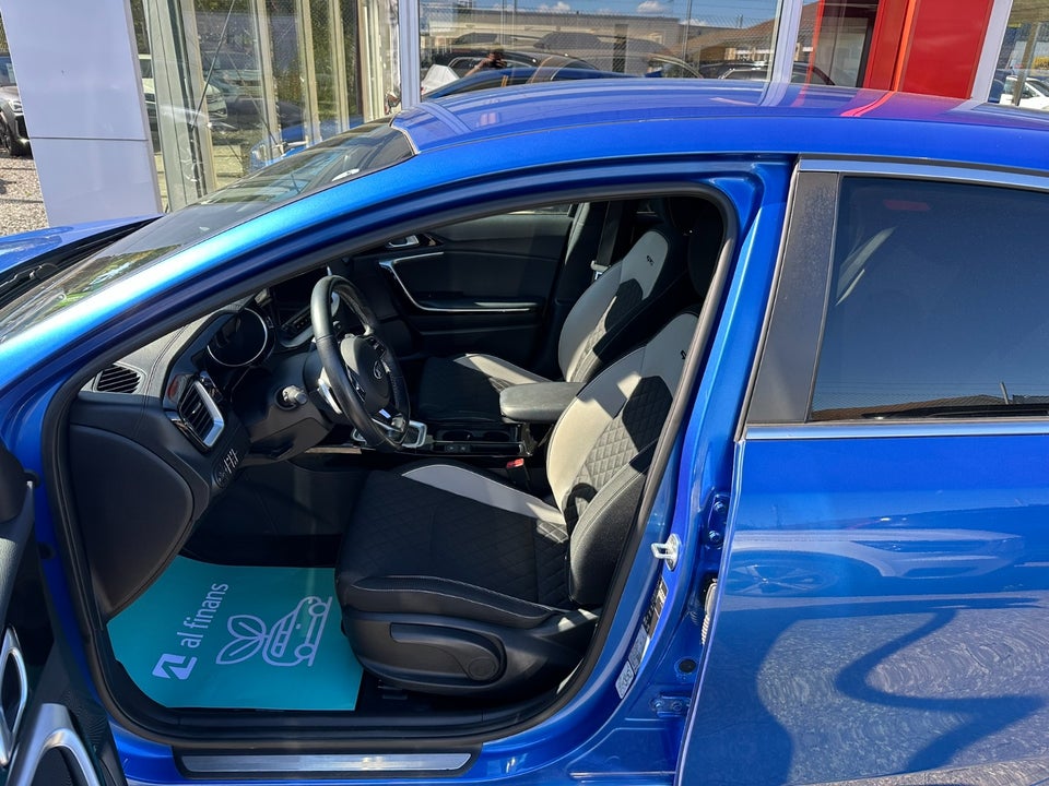 Kia Ceed 1,4 T-GDi GT-Line DCT 5d