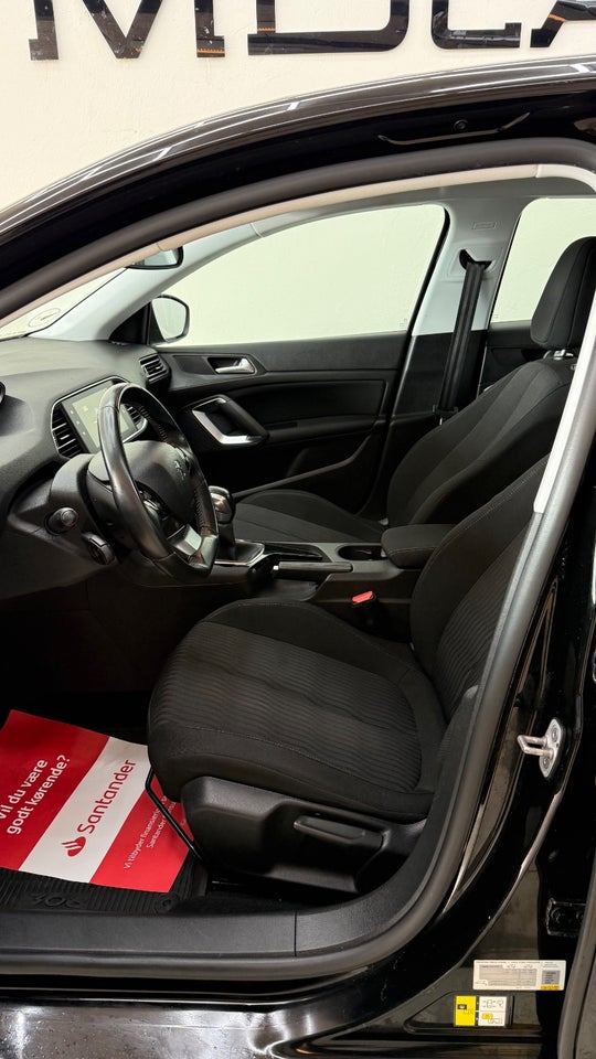 Peugeot 308 1,2 VTi 82 Active 5d