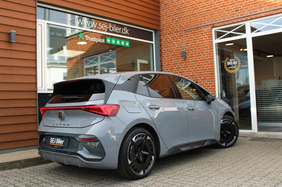 Cupra Born 77 Pasión 5d