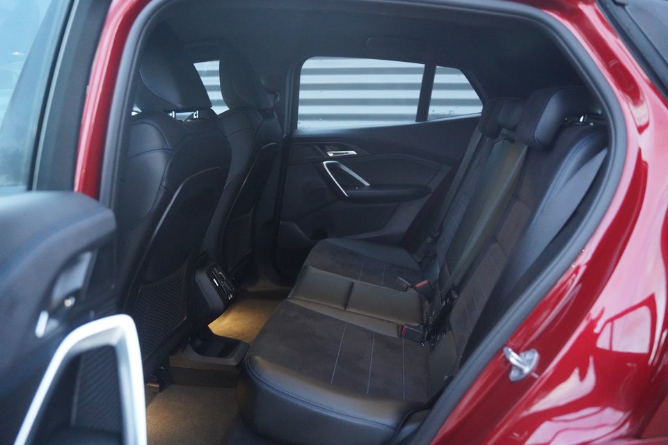 BMW iX2 eDrive20 M-Sport 5d