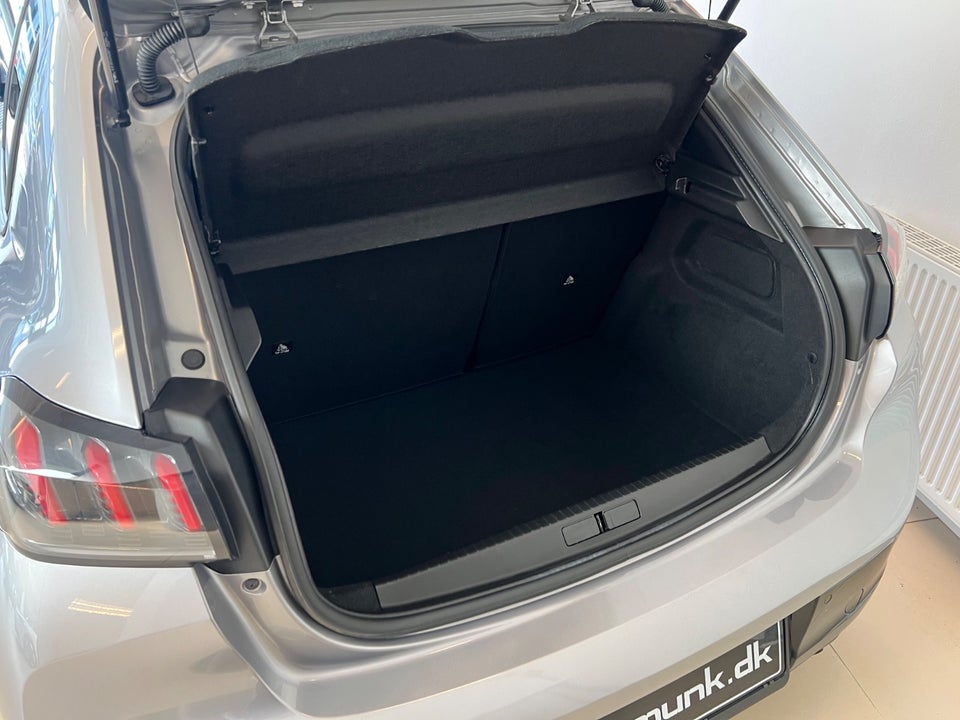 Peugeot 208 1,2 PureTech 100 Active 5d