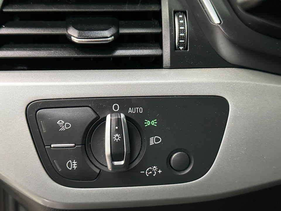 Audi A4 2,0 TDi 190 Sport Avant S-tr. 5d