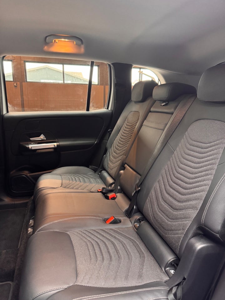 Mercedes EQB250+ Progressive Advance 5d