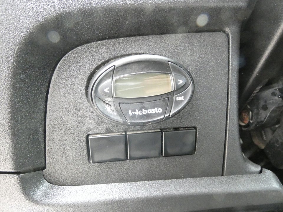 Iveco Daily 2,3 35S16 3750mm Lad AG8 2d