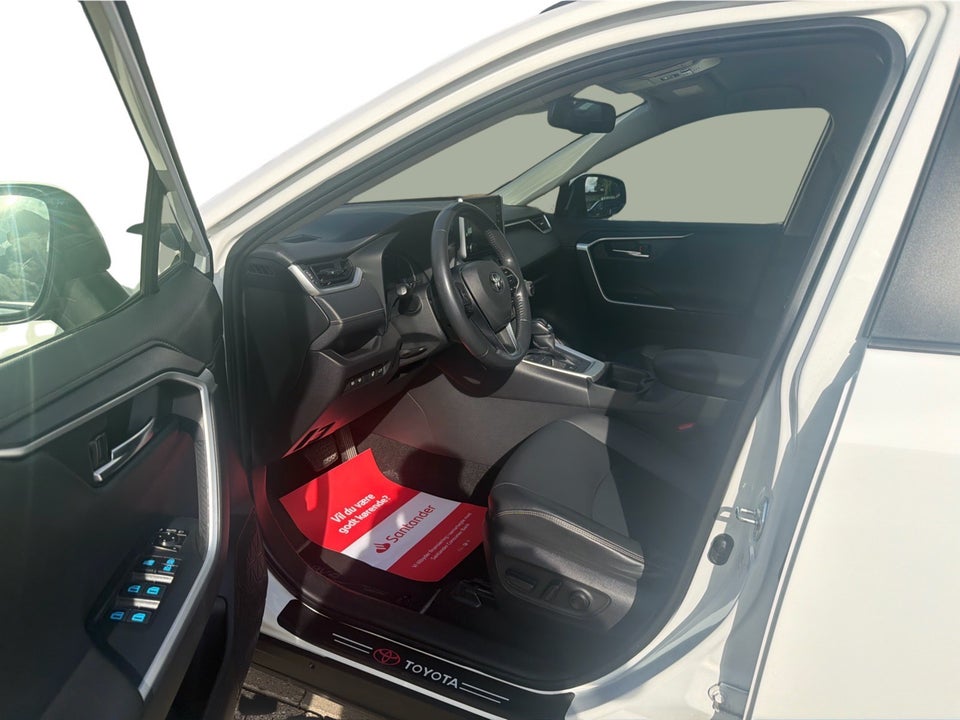 Toyota RAV4 2,5 Hybrid H3 Premium MDS 5d