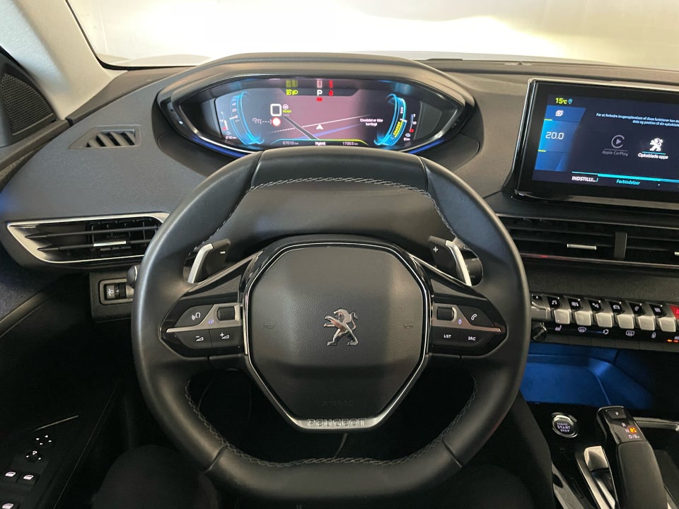 Peugeot 3008 1,6 Hybrid Allure Pack Limited EAT8 5d