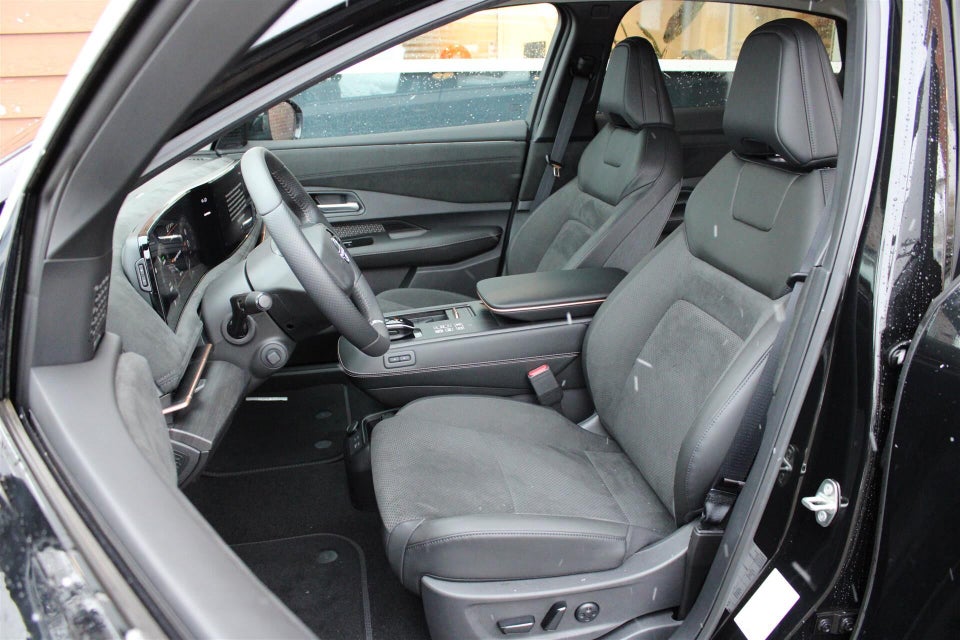 Nissan Ariya 87 Evolve 5d