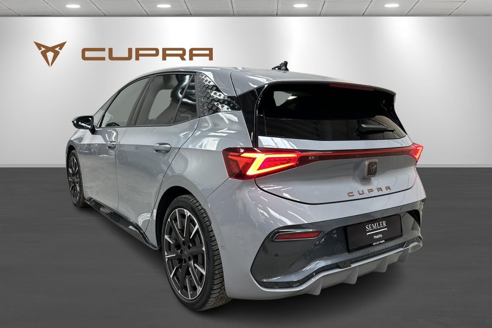 Cupra Born 77 Pasión 5d