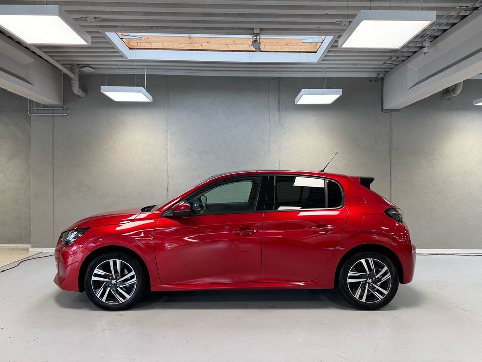 Peugeot 208 1,2 PureTech 100 Allure Sky EAT8 5d
