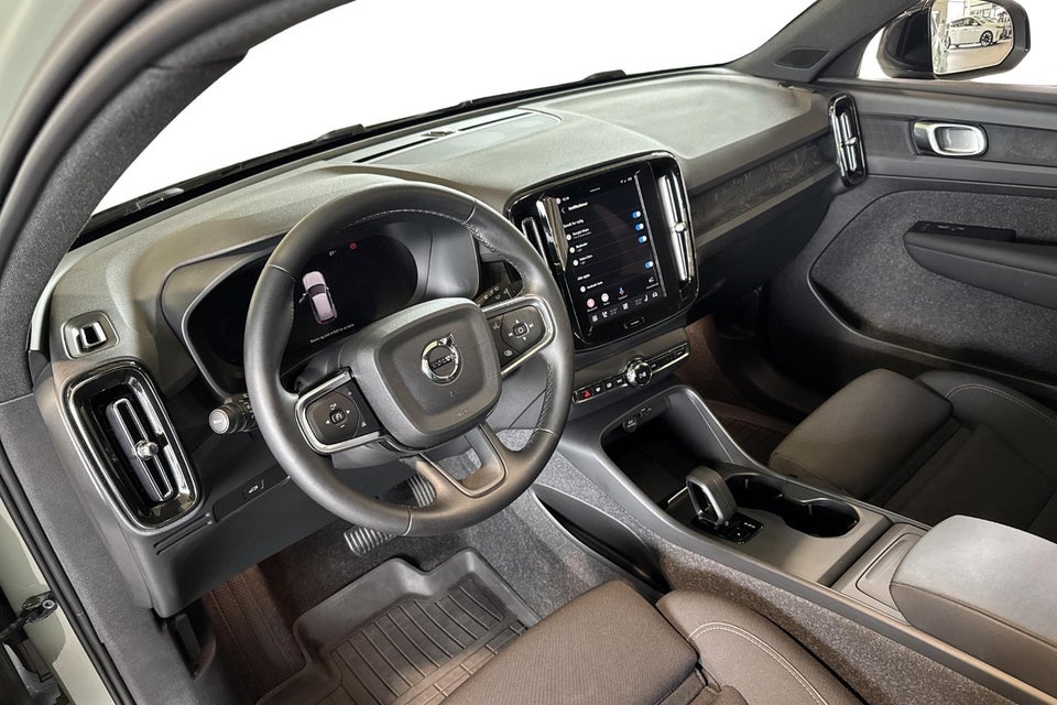 Volvo EX40 Extended Range Core 5d