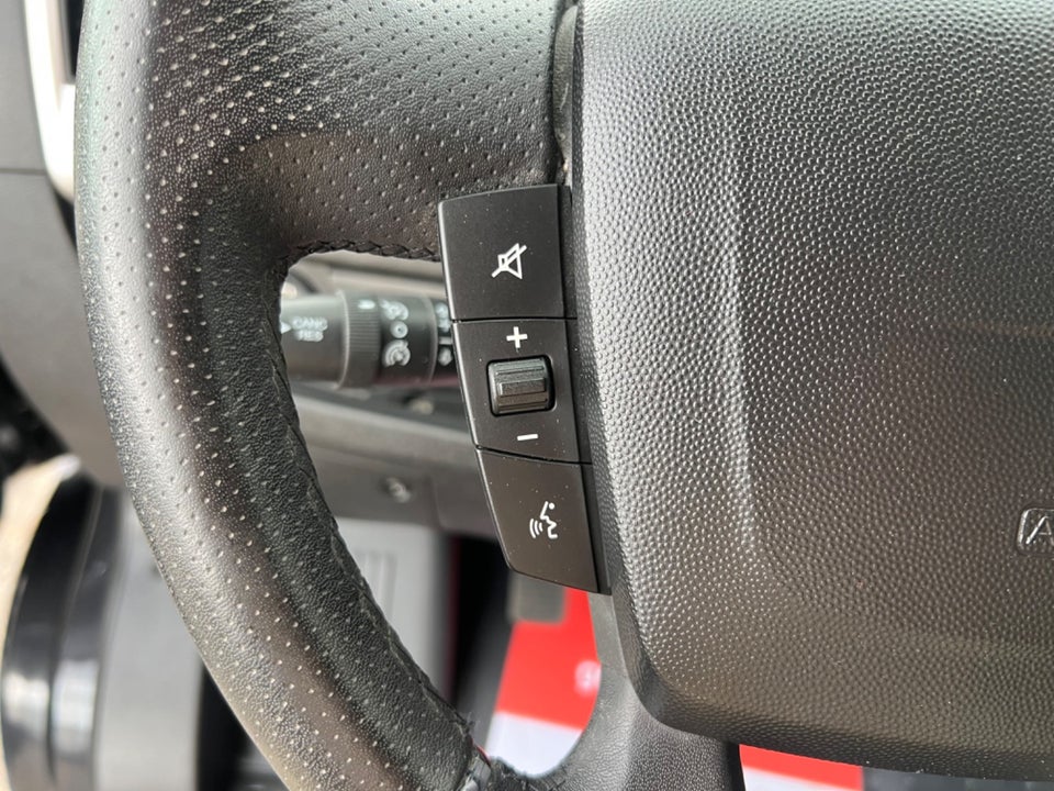 Peugeot Boxer 335 2,2 BlueHDi 165 L2H2 Premium