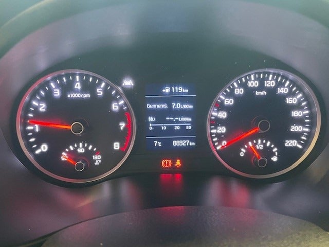 Kia Stonic 1,0 T-GDi Attraction 5d