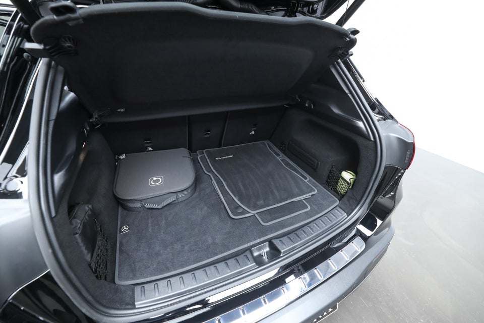 Mercedes EQA250+ AMG Advance 5d