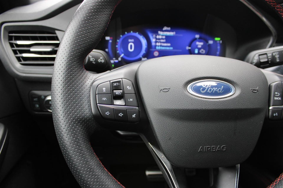 Ford Kuga 2,5 PHEV ST-Line X CVT 5d