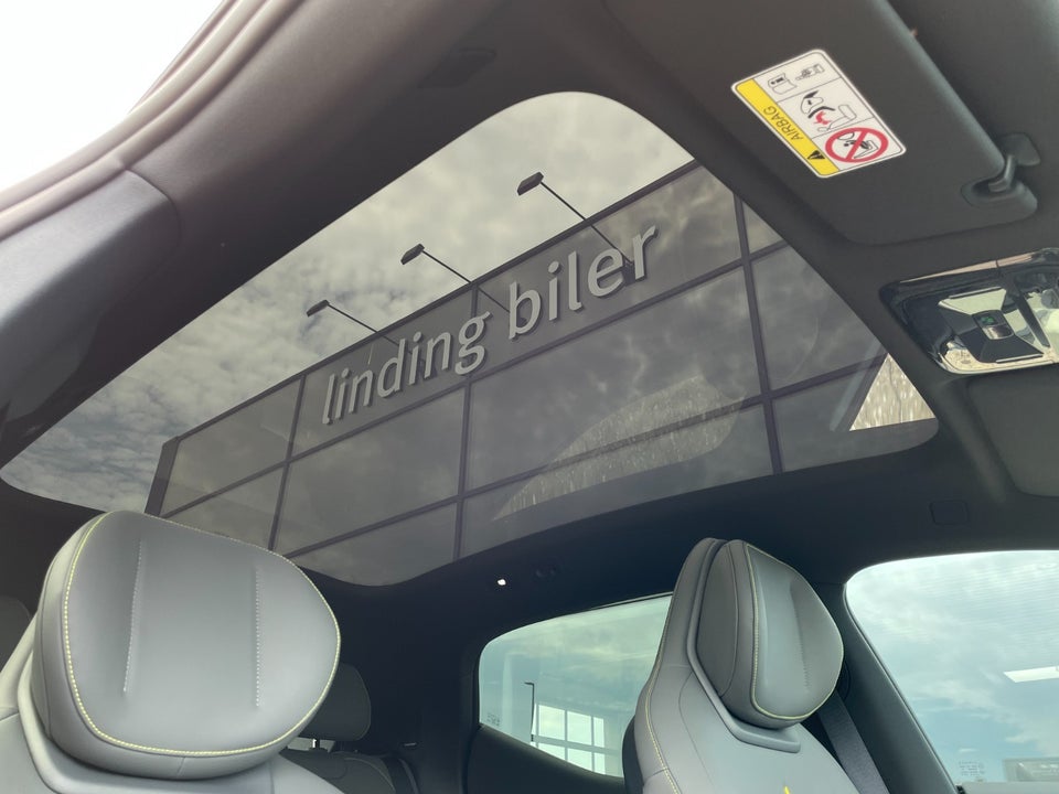 Lynk & Co 02 More 5d