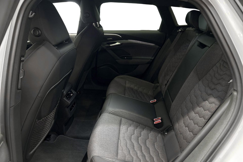 Audi A6 e-tron Progress plus performance Avant 5d
