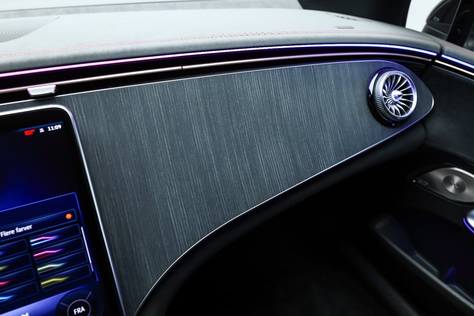 Mercedes EQE350 AMG Line 4d