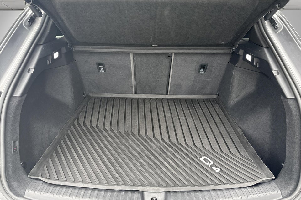 Audi Q4 e-tron 50 Attitude quattro 5d