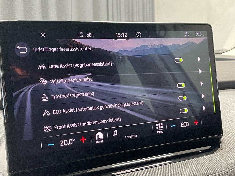 Skoda Enyaq 60 iV Loft 5d