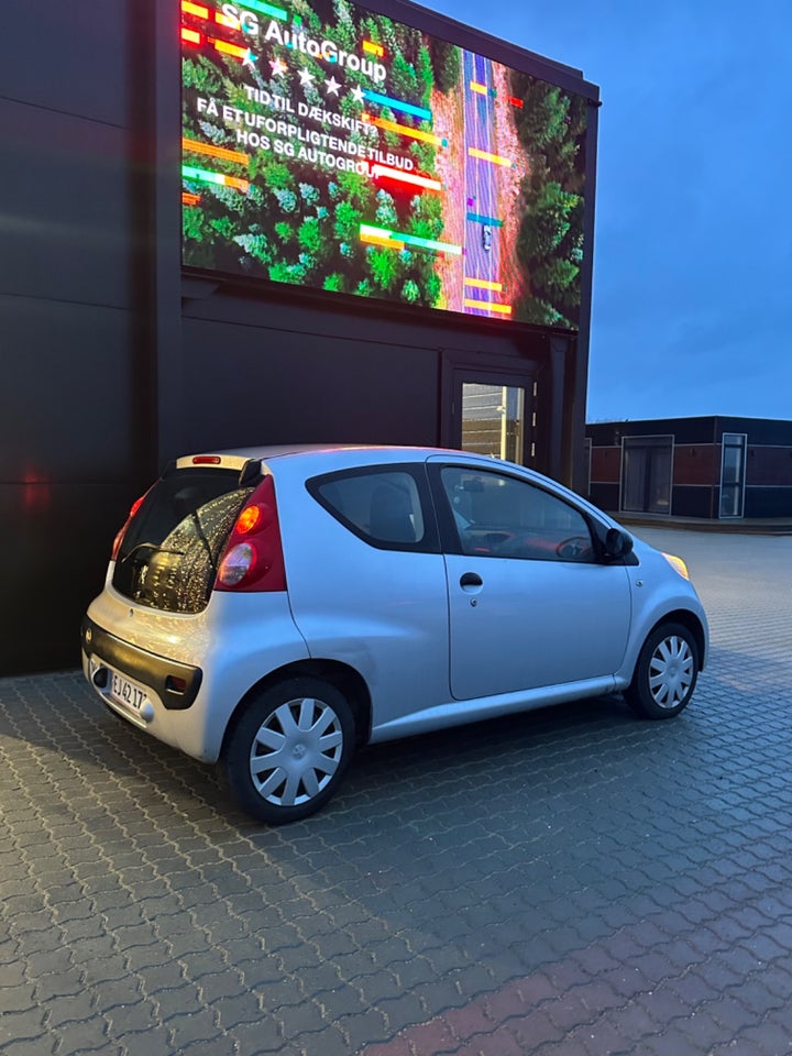 Peugeot 107 1,0 Trendy 3d