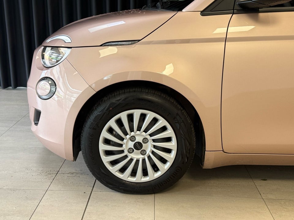 Fiat 500e 42 Icon 3d