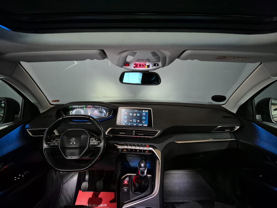 Peugeot 5008 1,2 PureTech 130 Allure 7prs 5d