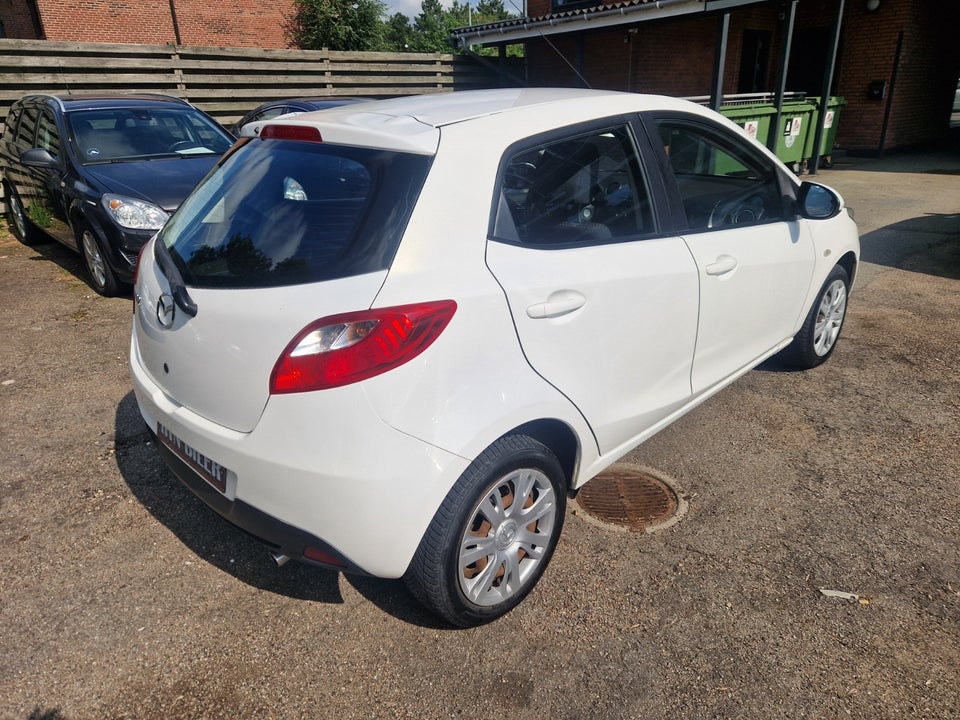 Mazda 2 1,3 Advance 5d