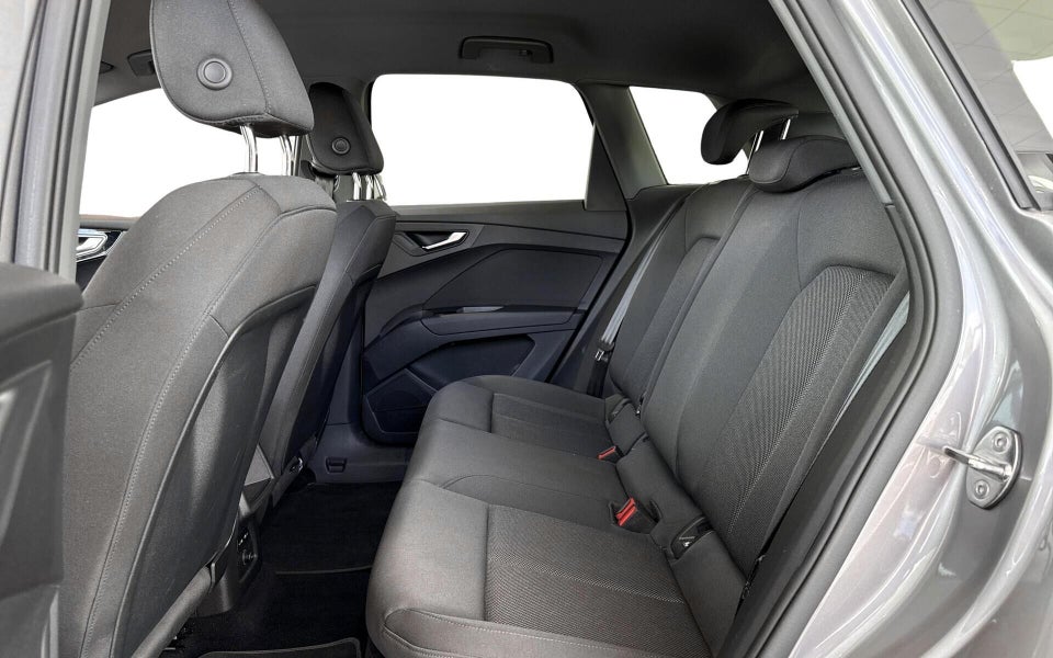 Audi Q4 e-tron 45 Attitude quattro 5d