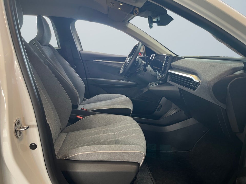 Renault Megane E-Tech 40 Equilibre 5d