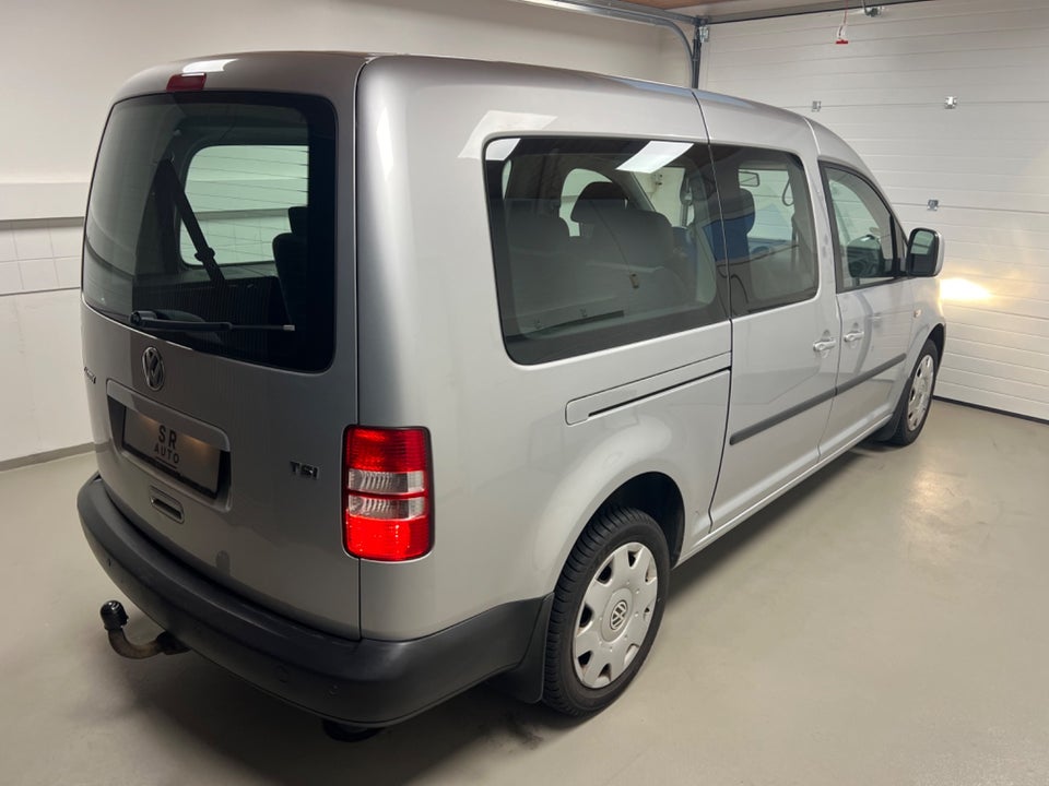 VW Caddy Maxi 1,2 TSi 105 Trendline 5d