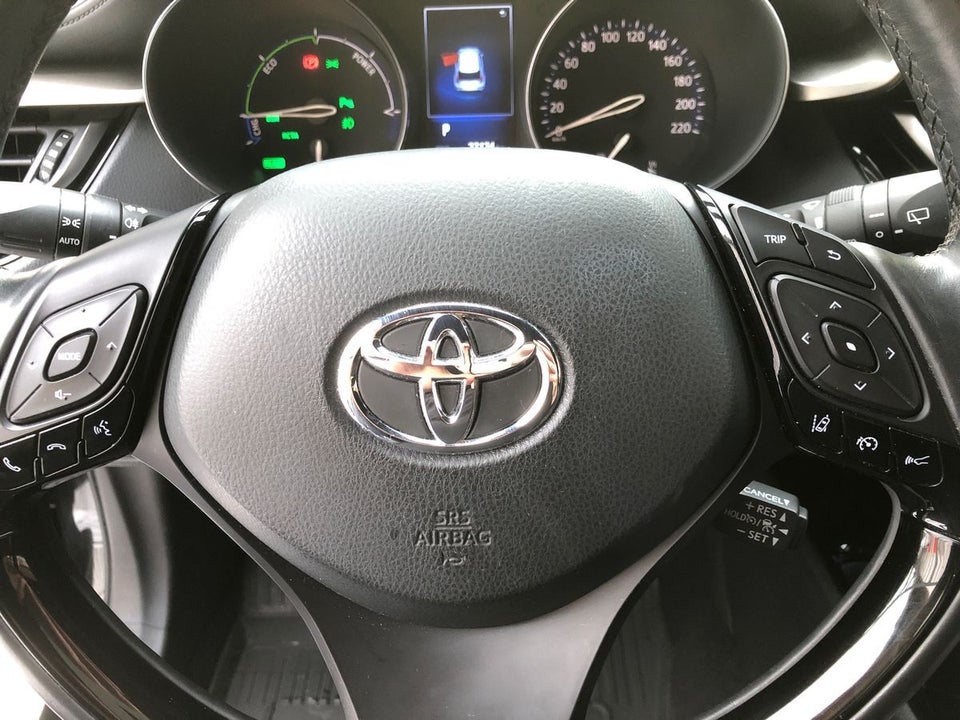 Toyota C-HR 1,8 Hybrid C-LUB Premium CVT 5d