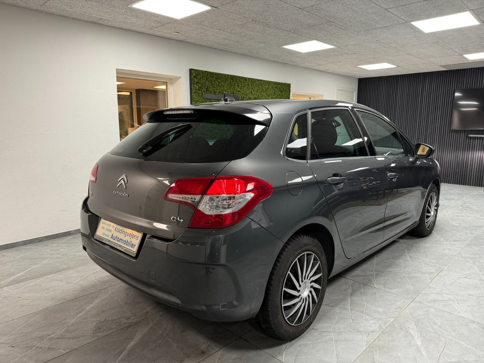 Citroën C4 1,6 e-HDi 112 Seduction E6G 5d