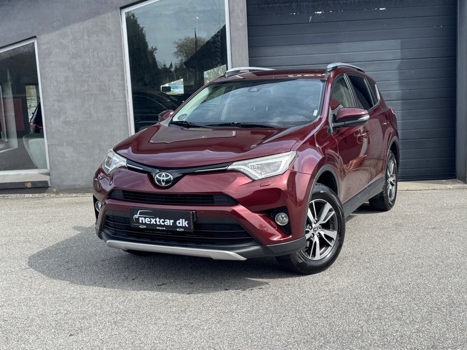 Toyota RAV4 2,0 D-4D T3 5d