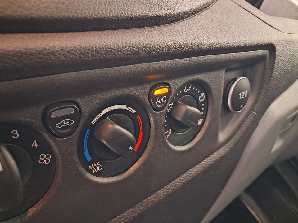 Ford Transit 350 L3 Chassis 2,0 TDCi 130 Autotransporter RWD 2d