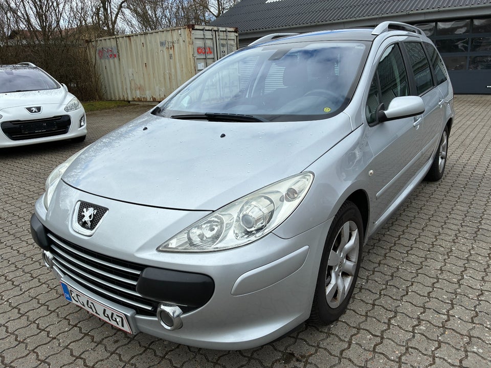 Peugeot 307 1,6 T6 SW 5d