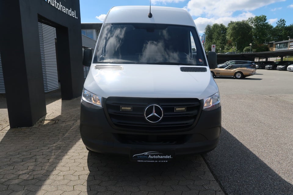 Mercedes Sprinter 316 2,2 CDi A2 Kassevogn RWD