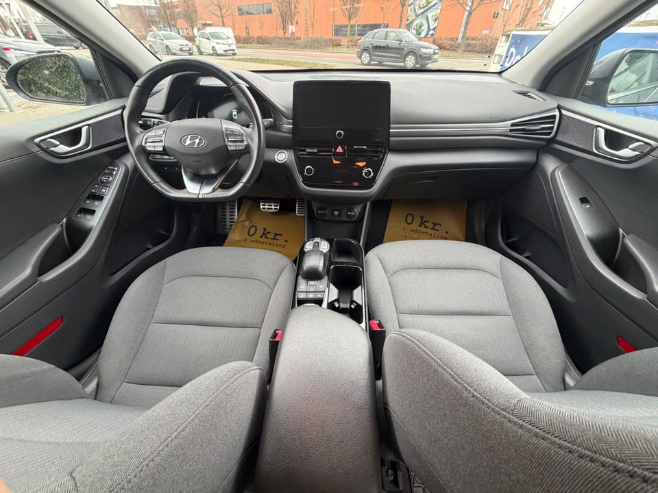 Hyundai Ioniq 40 EV Premium 5d